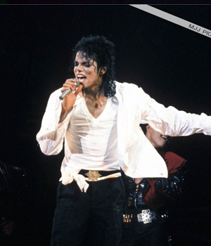 2014年BBAMS音乐盛典迈克尔·杰克逊复活献唱新歌